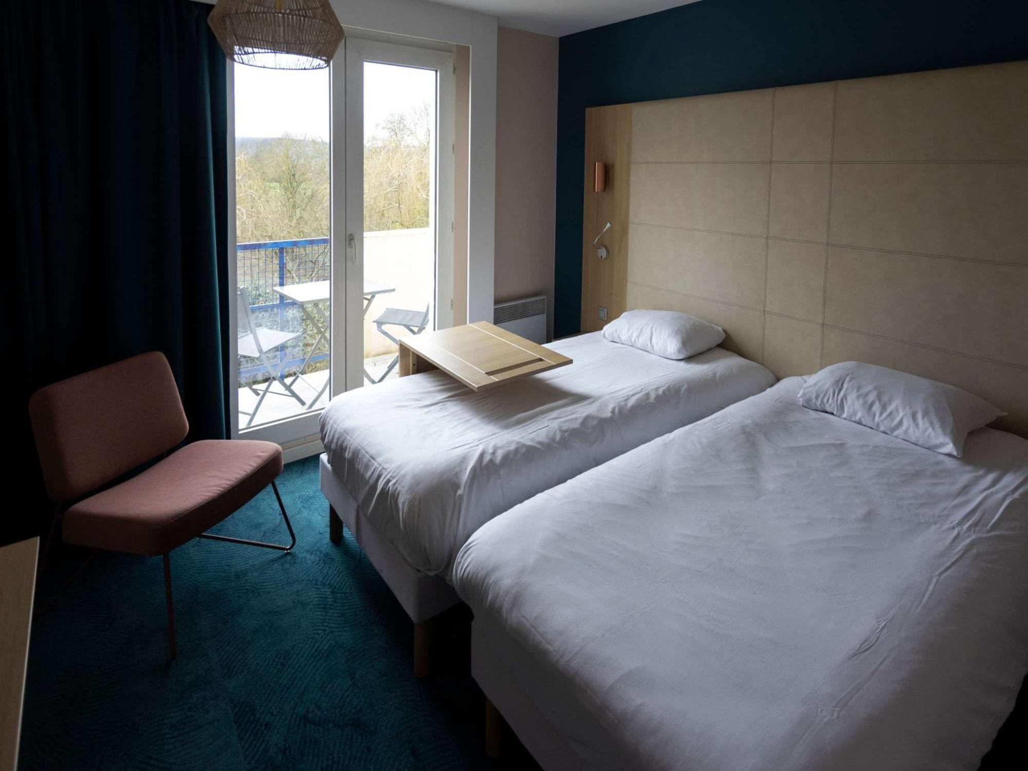 Ibis Styles Chinon Hotel Exterior photo